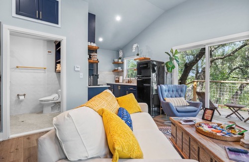 Spicewood Apartment | Hill Country Multi Home Resort