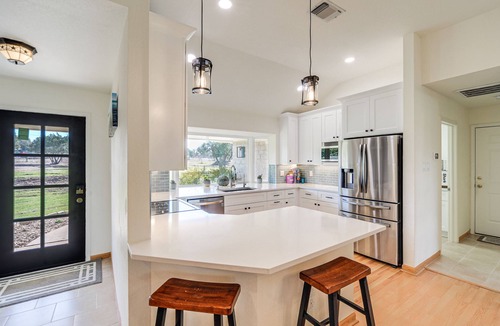 Dripping Springs House | Hill Country Retreat Near Wineries & Weddings!