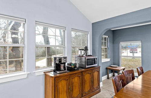 Boerne House | Hill Country Sunrise Staycation