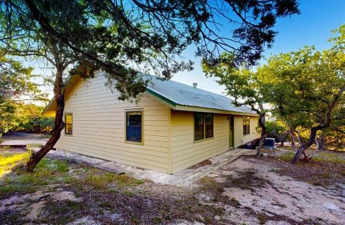 Pipe Creek House | Hill Country Views & Patio: Private Home