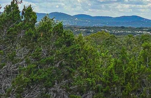 Pipe Creek House | Hill Country Views & Patio: Private Home