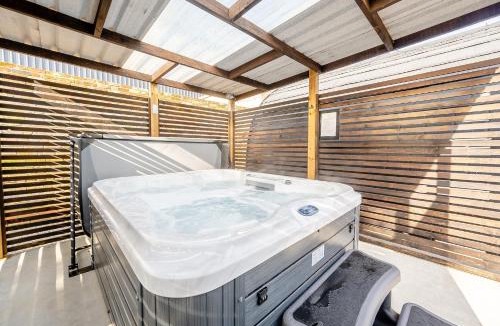 Wangford Resort | Hill Farm Retreat