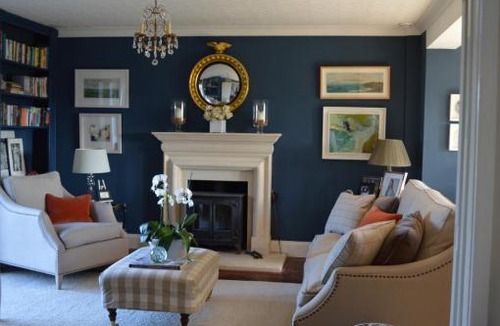 Giddeahall Bed & Breakfast | Hill House B & B & Luxury Shepherds Huts