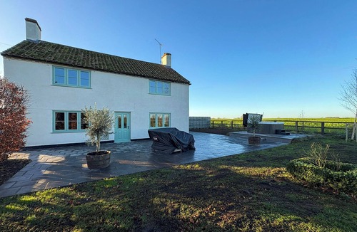 Tilney Fen End Cottage | Hill House - UK49727