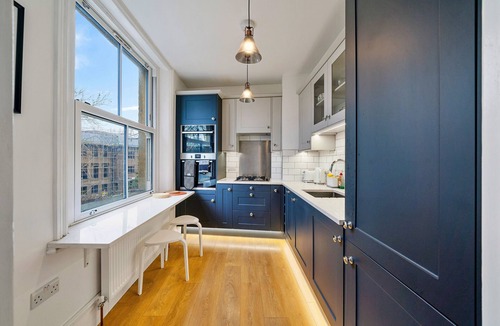 South Richmond Apartment | Hill Rise