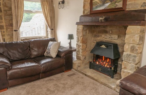 Oakworth House | Hill Top Cottage