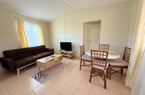 Marigot Apartment | Hill Top Cottage