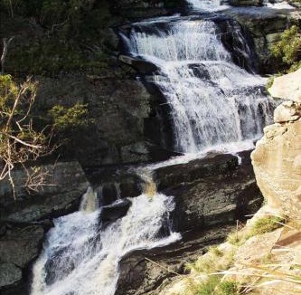 Welshpool Apartment | hill view apartment