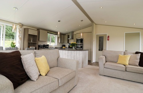 Wareham Cottage | Hill View, Lilac Lodge