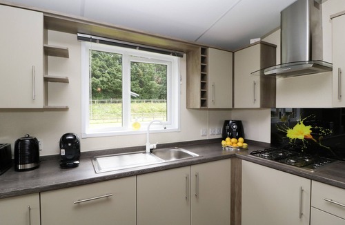 Wareham Cottage | Hill View, Lilac Lodge