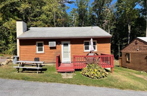 Lake George Resort | Hill View Motel and Cottages