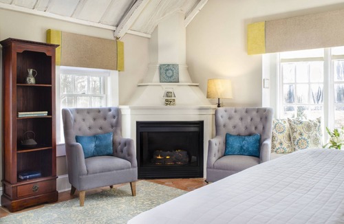 Rippon Bed & Breakfast | Hillbrook Inn