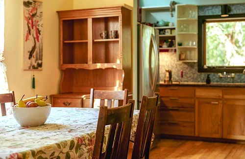 MLK Villa | Hillcountry Views so close to Downtown! Austin Craftsman Style