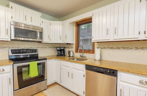 Hillcrest Point House | Hillcrest at Lake Gaston
