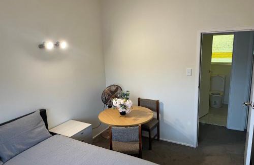 Hillcrest House | Hillcrest Homestay