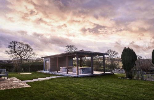 Newton Grange House | Hillcrest House