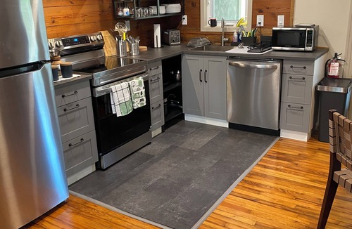 San Marcos House | Hillcrest House is a family-friendly 3-bedroom house in the heart of San Marcos!