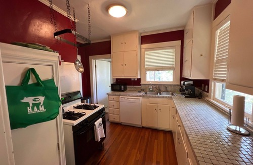 Hillcrest House | Hillcrest Palm Street Bungalow