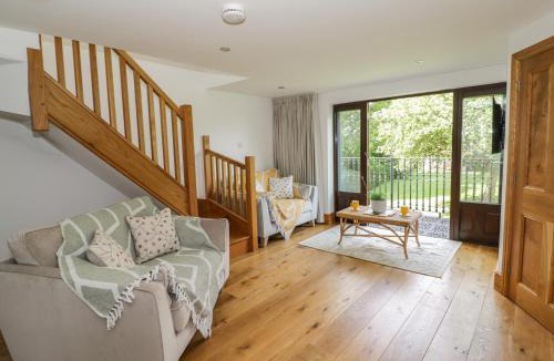 Uley House | Hillcroft