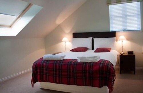 Stirling Cabin | Hillhead Farm Lets