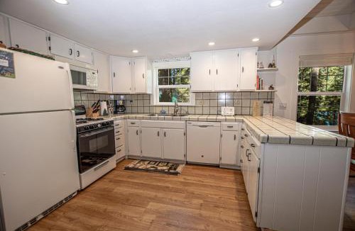 Tahoe Pines House | Hillhouse By Hauserman Rentals