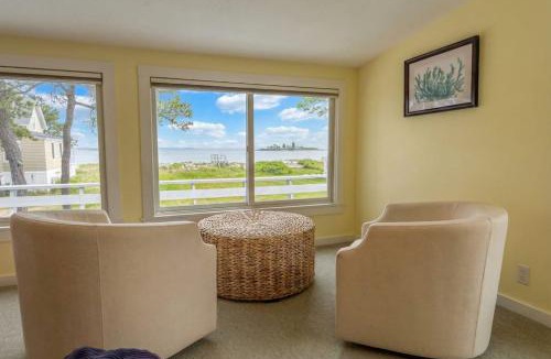Biddeford Pool House | Hills Beach Escape