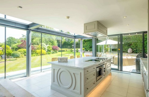 Sunningdale House | Hills End Cottage – Golf Course Views, Ascot