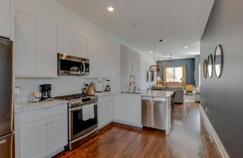 Hillsboro West End House | Hillsboro Escape | Rooftop Views | Sleeps 12