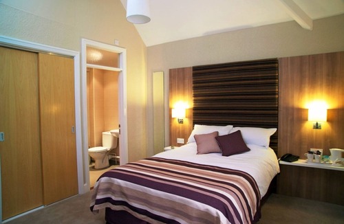 Cleedownton Hotel | Hillscourt