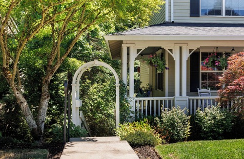 Bull Mountain Apartment | Hillshire Guest Suite Available Immediately