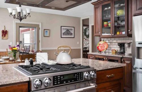 The Dalles House | HillsHyde Escape