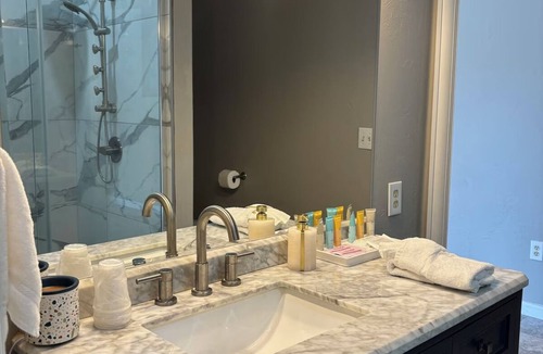 Norman Apartment | Hillside at Whispering Pines