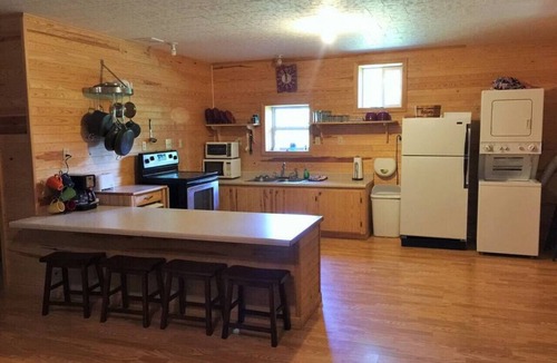 Annapolis Cabin | Hillside Cabin #1 Annapolis, MO Black River