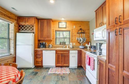 Defiance House | Hillside Cabin on 43 Acres w/Private Lake & View!