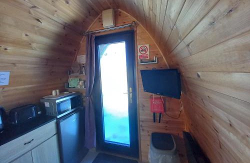 Auckengill Other | Hillside Camping Pods and Shepherd's Hut
