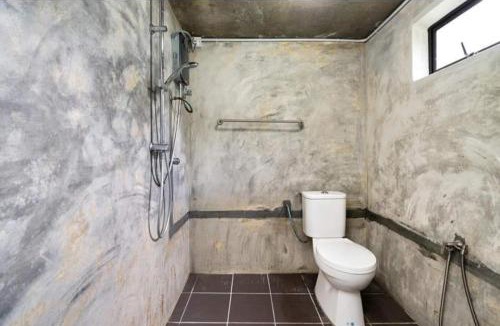 Tanah Rata Ski Chalet | Hillside cottage chalet studio