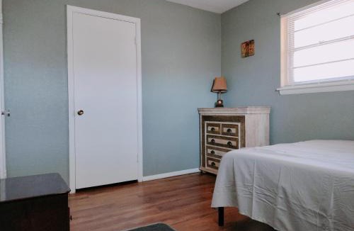 Lawton Apartment | Hillside Cottage