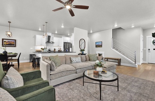 North End House | Hillside Harmony Luxury Comfort