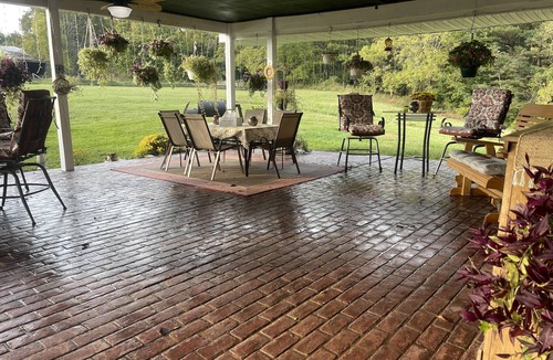 Chillicothe House | Hillside Haven Farm Stay