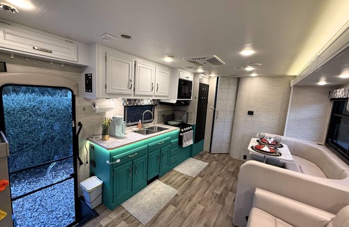 Noble House | Hillside Haven in Berryessa