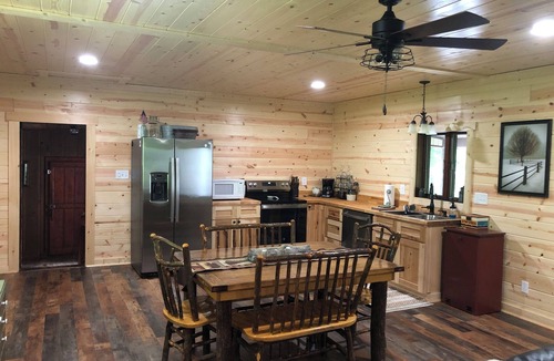 Mansfield House | Hillside Haven Retreat LLC