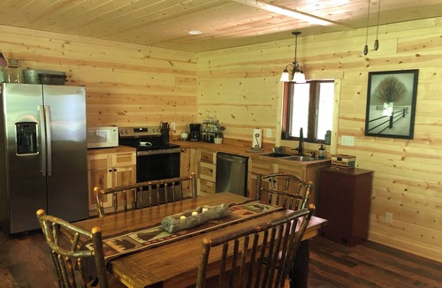 Mansfield House | Hillside Haven Retreat LLC