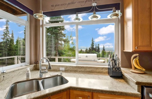 Rabbit Creek House | Hillside Haven