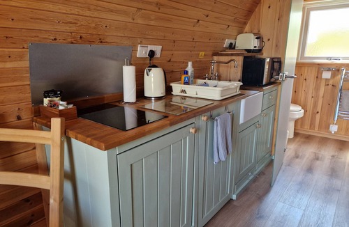 Dufftown Cabin | Hillside Havens