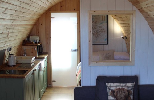 Dufftown Cabin | Hillside Havens