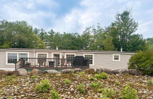 North Woodstock House | Hillside Hideaway