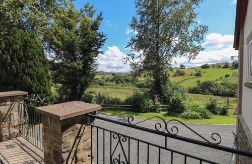 Tirabad Cottage | Hillside Lodge