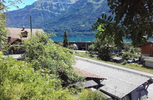 Ringgenberg Apartment | Hillside Loft, 2 bedrooms, max 5 guests