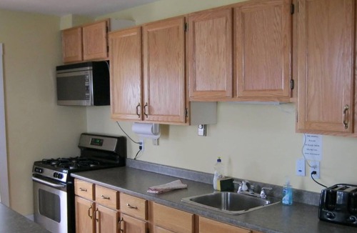 Saint John Hotel | Hillside Motel