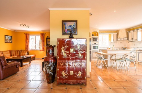 Roquebrun Villa | Hillside Retreat in Roquebrun